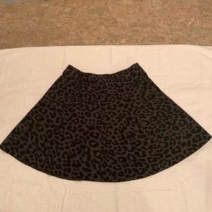 5 for $20 Medium Aero mini skirt